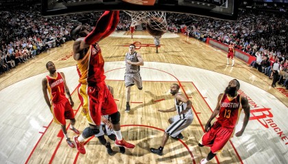 开云体育移动版-_传统武术表演结合现代比赛，展现文化魅力_，传统武术比武