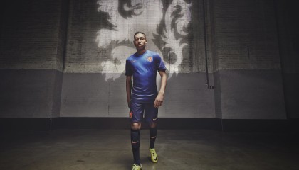 开云体育官网入口-“逆境反扑：球队在落后状态下的奇迹逆转”，逆境反弹