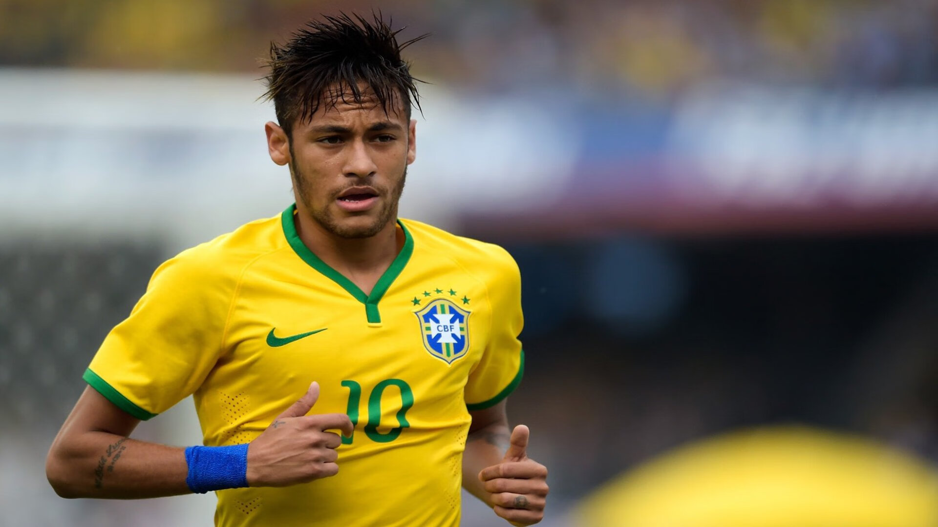 橄榄球赛：体能与智慧的比拼，橄榄球比赛规则简介视频